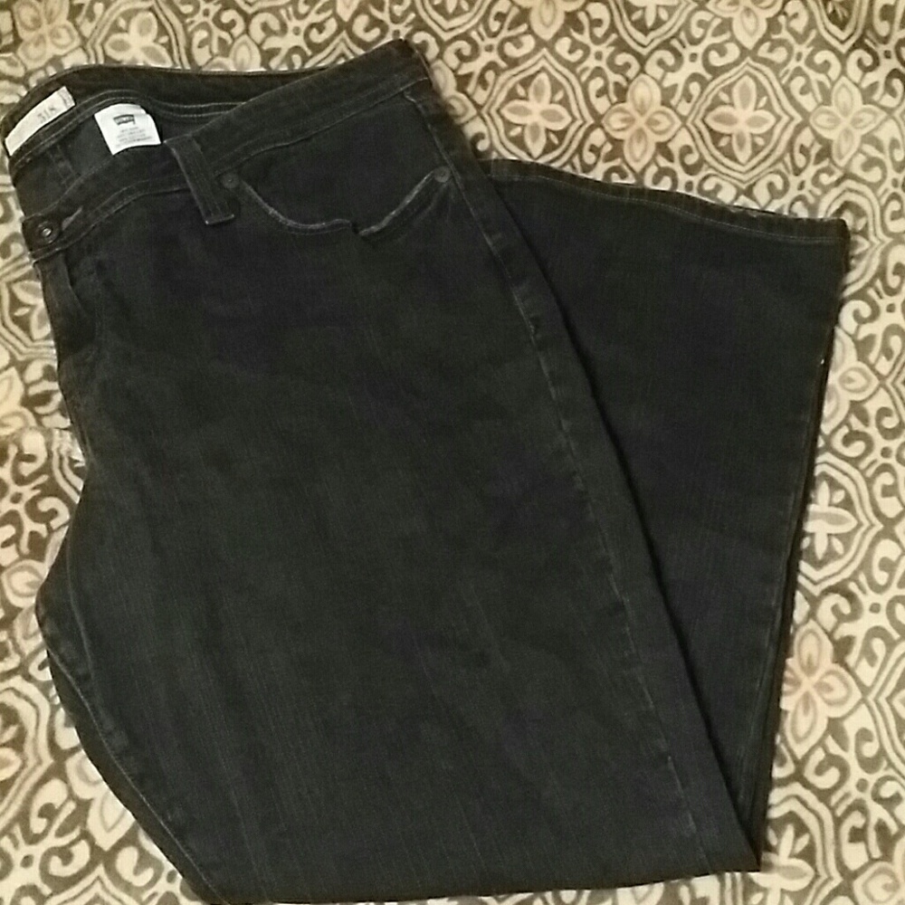 Flash Sale💖NWOT Levi's